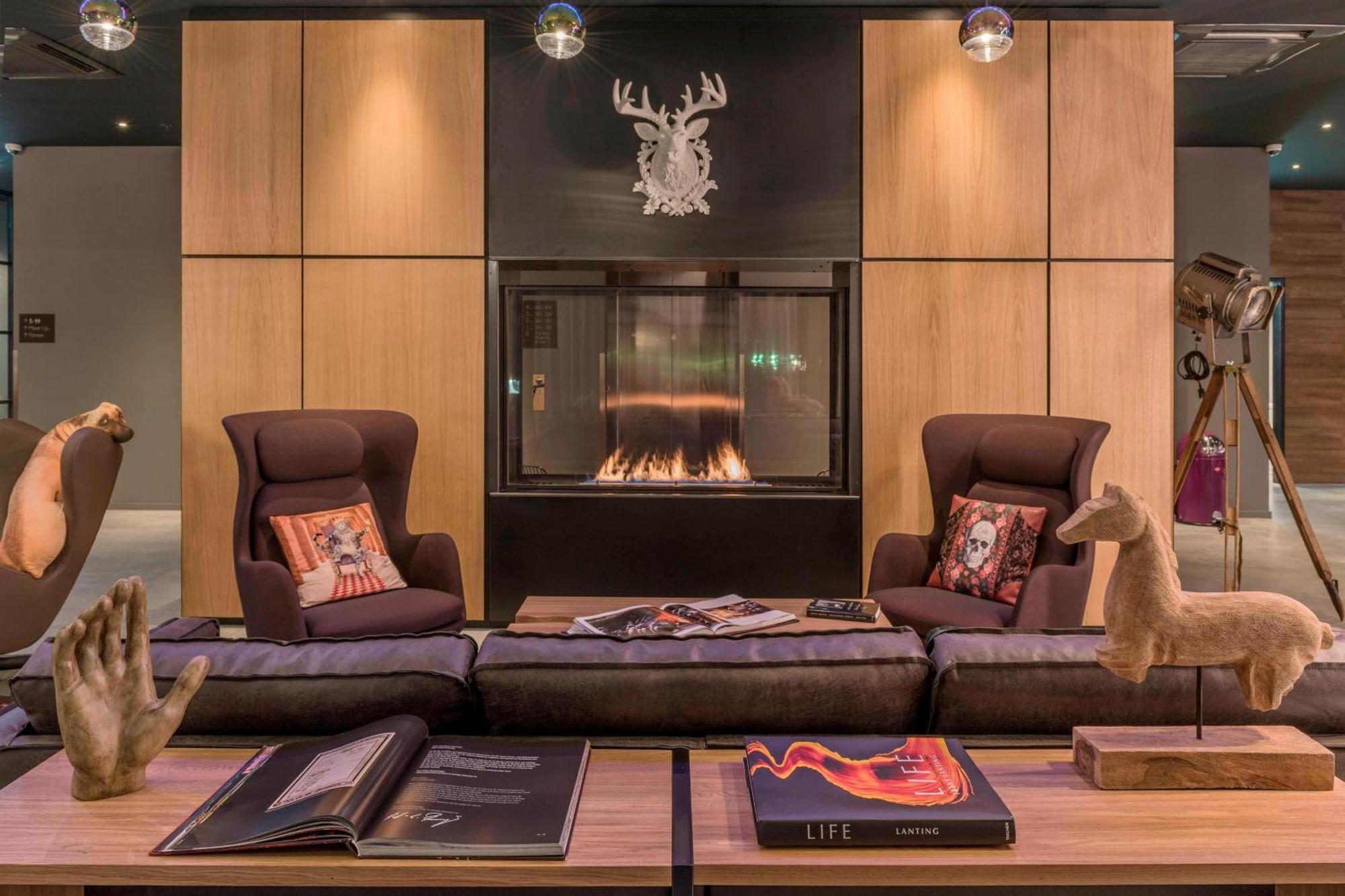 Moxy Munich Messe Hotel Aschheim Eksteriør billede